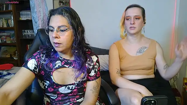 Snapshot of Alani_TransGirl chatting on 24, 10, 2025 Alani TransGirl online show from 24, 10, 2025