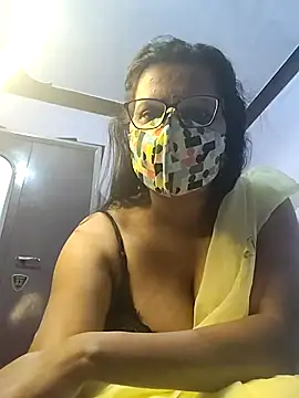 Snapshot of sexy_aaru chatting on 17, 11, 2025 sexy aaru online show from 17, 11, 2025