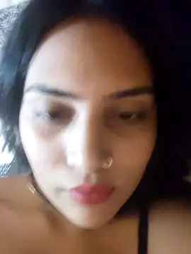 Snapshot of Mahi_Love143 chatting on 18, 10, 2025 Mahi Love143 online show from 18, 10, 2025