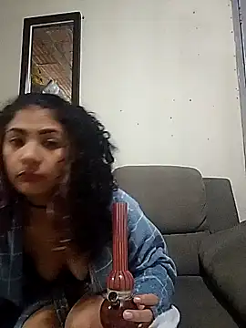 Snapshot of Camilla-23y chatting on 24, 9, 2025 Camilla-23y online show from 24, 9, 2025