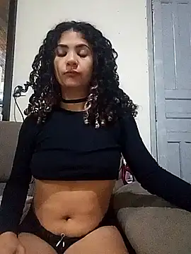 Snapshot of Camilla-23y chatting on 27, 9, 2025 Camilla-23y online show from 27, 9, 2025