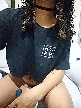 Snapshot of Camilla-23y chatting on 31, 10, 2025 Camilla-23y online show from 31, 10, 2025