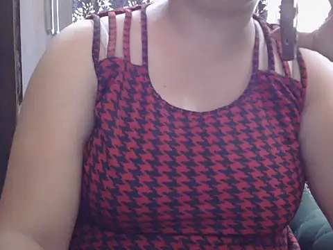 Snapshot of Roxy_sweety_ chatting on 9, 9, 2025 Roxy sweety online show from 9, 9, 2025
