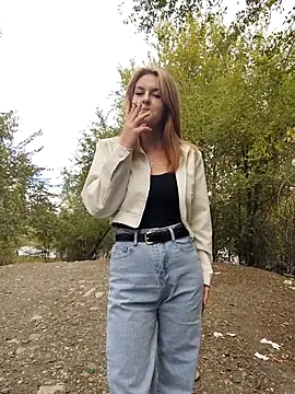 Snapshot of YOOUR_EVAA chatting on 20, 9, 2025 YOOUR EVAA online show from 20, 9, 2025