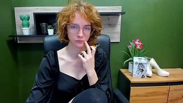 juicyPenny online show from 25, 9, 2025