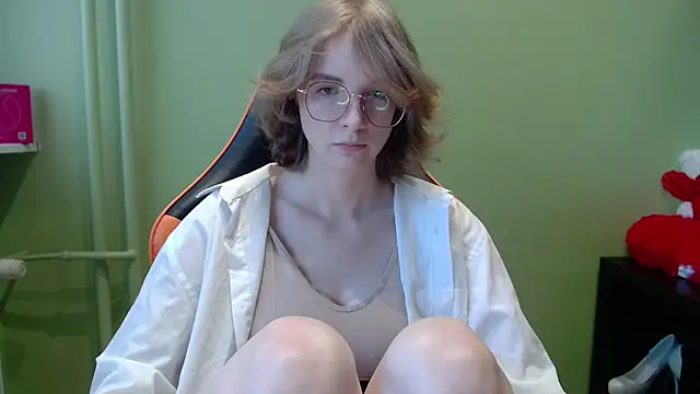 juicyPenny online show from 8, 5, 2026