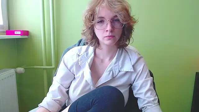 juicyPenny online show from 24, 5, 2026