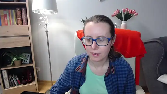 Snapshot of sweetxLizzy chatting on 6, 3, 2026 sweetxLizzy online show from 6, 3, 2026