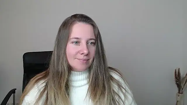 Snapshot of Darklure_ chatting on 29, 10, 2025 Darklure  online show from 29, 10, 2025