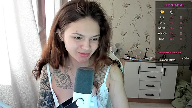 yourdreamm  online show from 18, 9, 2025