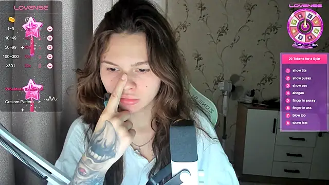 yourdreamm  online show from 25, 9, 2025