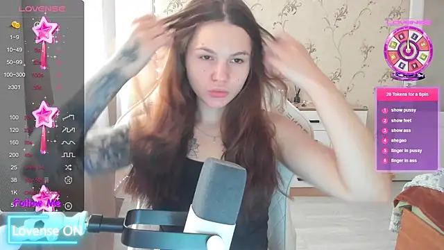 yourdreamm  online show from 30, 9, 2025