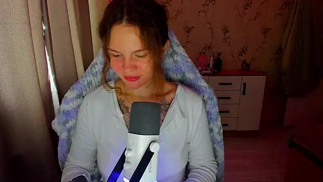 yourdreamm  online show from 8, 10, 2025