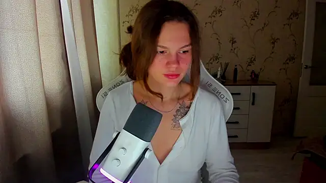 yourdreamm  online show from 9, 10, 2025