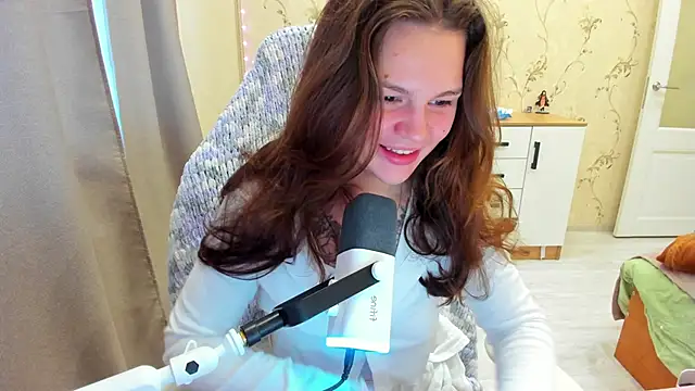 yourdreamm  online show from 20, 10, 2025