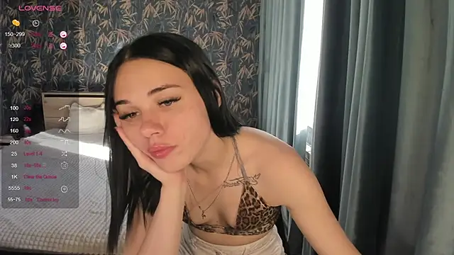 Snapshot of Kseni_a chatting on 9, 10, 2025 Kseni a online show from 9, 10, 2025