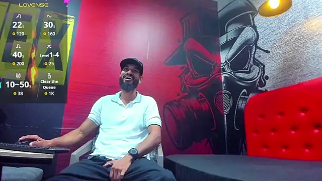 Snapshot of Damian_Shakur chatting on 8, 9, 2025 Damian Shakur online show from 8, 9, 2025