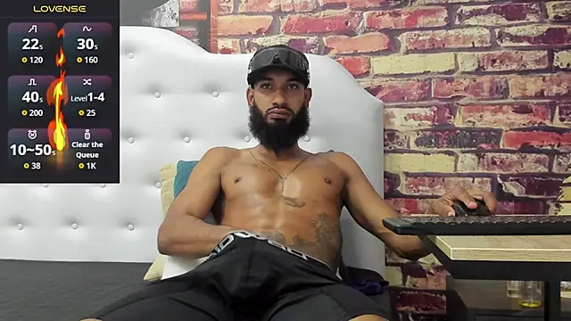 Snapshot of Damian_Shakur chatting on 25, 11, 2025 Damian Shakur online show from 25, 11, 2025