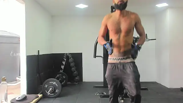 Snapshot of Damian_Shakur chatting on 20, 12, 2025 Damian Shakur online show from 20, 12, 2025