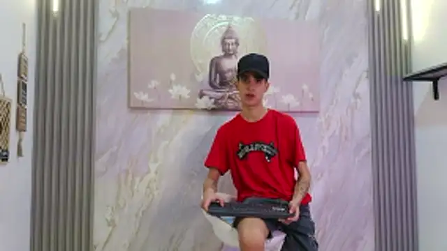 TWINKS BOYS1 online show from 6, 2, 2026