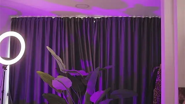 Snapshot of NaughtyChloe chatting on 16, 2, 2026 NaughtyChloe online show from 16, 2, 2026