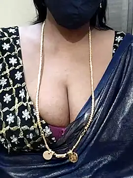 Snapshot of shobini chatting on 20, 11, 2025 shobini online show from 20, 11, 2025