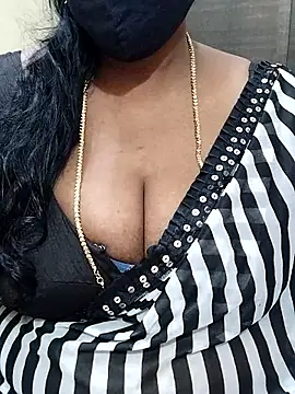 Snapshot of shobini chatting on 25, 11, 2025 shobini online show from 25, 11, 2025