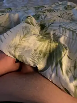 D1nam1te87 online show from 30, 10, 2025