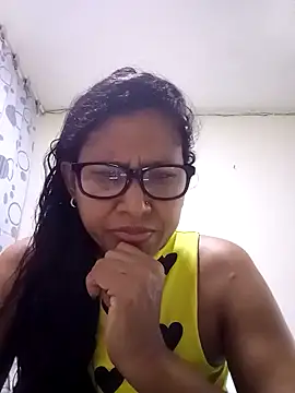 Snapshot of PERLA_BLACK_ chatting on 22, 10, 2025 PERLA BLACK online show from 22, 10, 2025