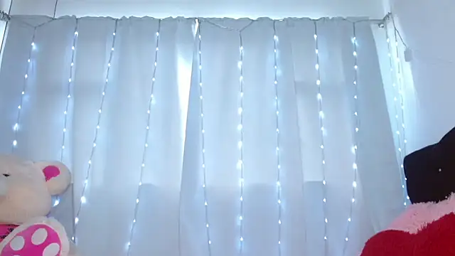 Charlothe Wright online show from 15, 3, 2026