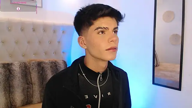 Dulcey  online show from 28, 9, 2025