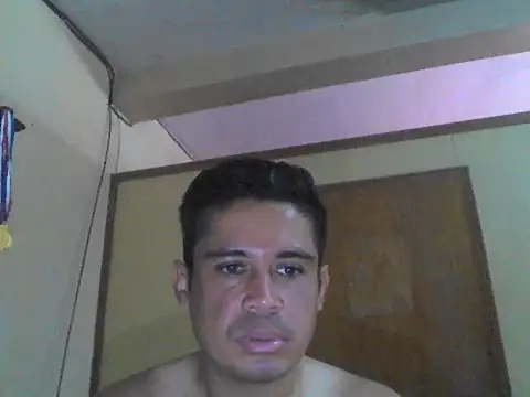 Snapshot of Gabo03r chatting on 2, 10, 2025 Gabo03r online show from 2, 10, 2025