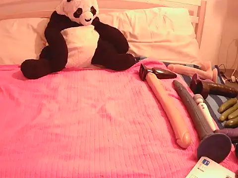 kimTgirl online show from 8, 1, 2026