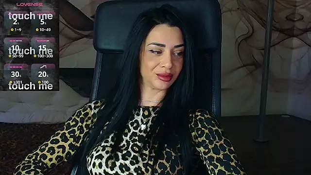 NaomiScarlet online show from 10, 1, 2026