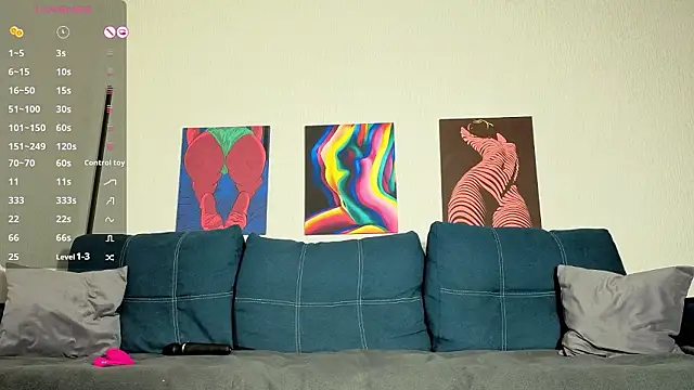 TrixiBell online show from 5, 2, 2026