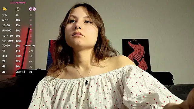 Snapshot of TrixiBell chatting on 13, 2, 2026 TrixiBell online show from 13, 2, 2026