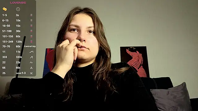 Snapshot of TrixiBell chatting on 10, 3, 2026 TrixiBell online show from 10, 3, 2026