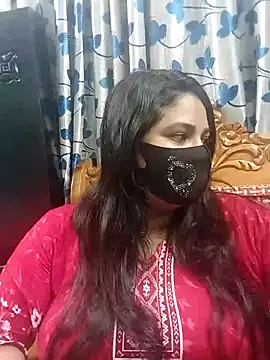 Snapshot of Sofia-0 chatting on 9, 10, 2025 Sofia-0 online show from 9, 10, 2025