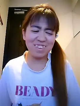 Snapshot of SAKI_saki_01 chatting on 27, 9, 2025 SAKI saki 01 online show from 27, 9, 2025