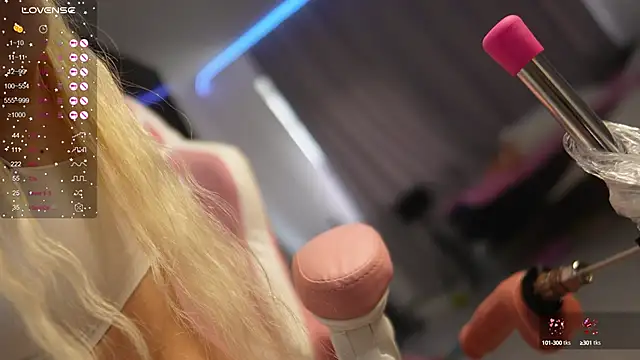 Di flame online show from 4, 10, 2025