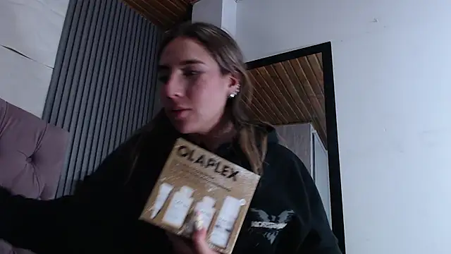 Snapshot of Bonnali_lune chatting on 25, 2, 2026 Bonnali lune online show from 25, 2, 2026