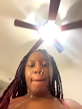 MsSuperWettt online show from 28, 9, 2025