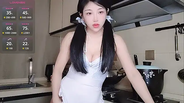 Coco--01 online show from 22, 9, 2025