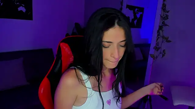 ZoeValencia1 online show from 31, 3, 2026