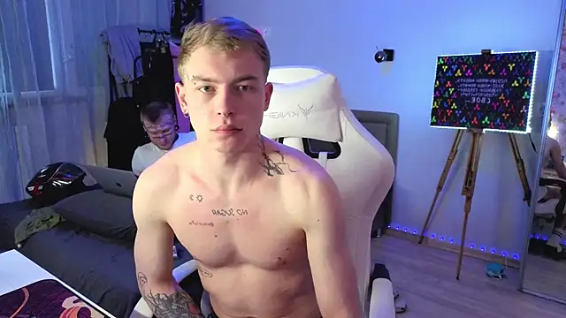 callmealexthx online show from 31, 3, 2026