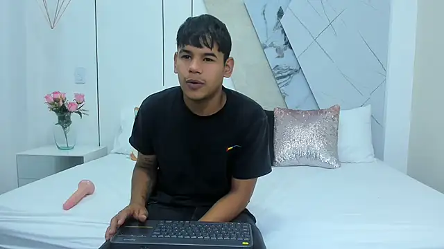 NatyAndCriss online show from 14, 10, 2025