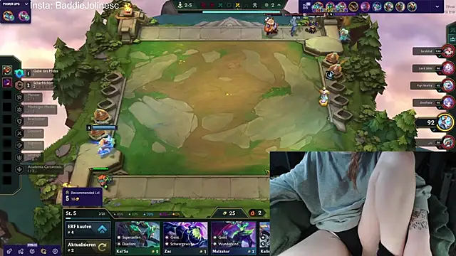 Snapshot of BaddieJoline chatting on 10, 10, 2025 BaddieJoline online show from 10, 10, 2025