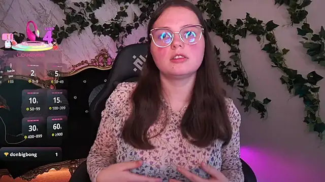 SophieDreamss online show from 11, 10, 2025