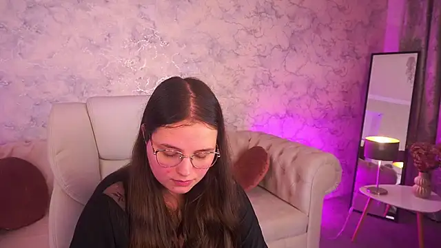 SophieDreamss online show from 7, 11, 2025