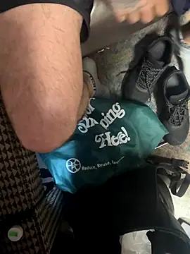 Snapshot of makeyoucum1716 chatting on 29, 9, 2025 makeyoucum1716 online show from 29, 9, 2025